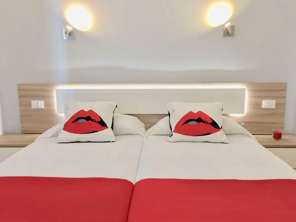 Playa Y Sol !!! Parking Y Wifi Gratis Apartment Costa Adeje  Spain