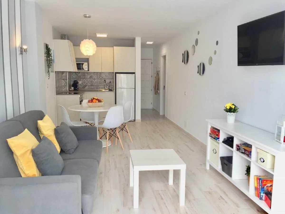 Playa Y Sol !!! Parking Y Wifi Gratis Apartment Costa Adeje  0*, Costa Adeje (Tenerife)